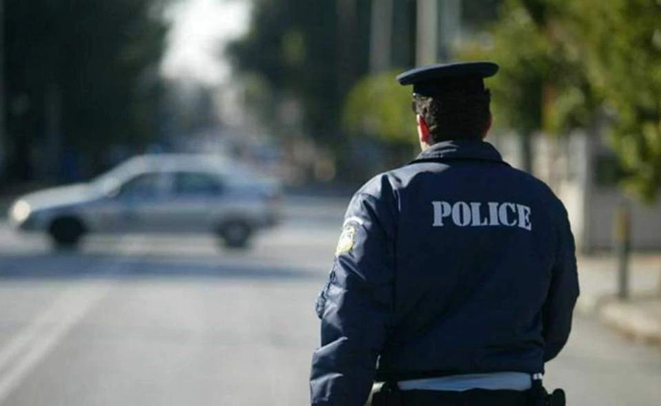 Καραμπόλα στην παραλιακή στο ρεύμα προς Γλυφάδα-7 εμπλεκόμενα οχήματα